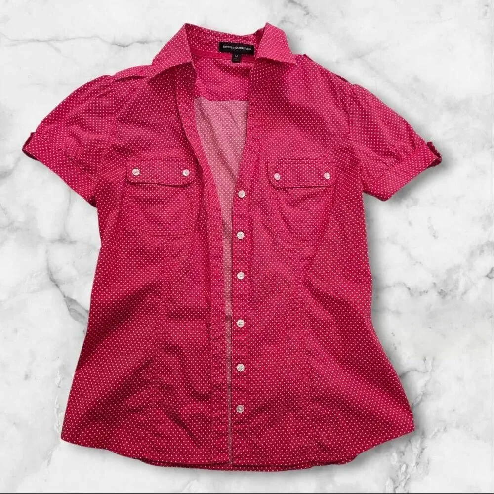 Express Pink Polka Dot Short Sleeve Button Up Shirt Size Medium - Picture 1 of 3
